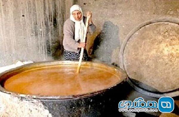 فراوری سالانه حدود 40 تن سمنو در شهر درق